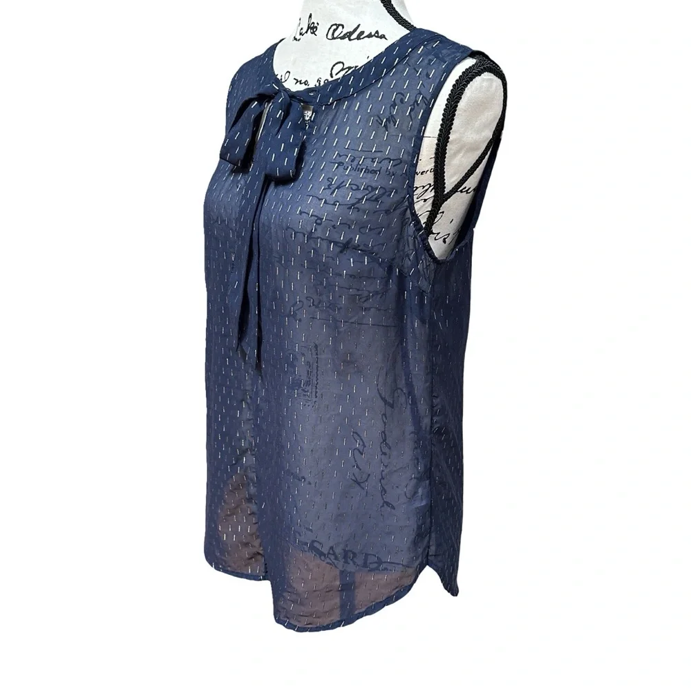 ❗️END OF YEAR SALE Merona Navy Blue Sleeveless Sheer Blouse with Bow Size M - Picture 2 of 6